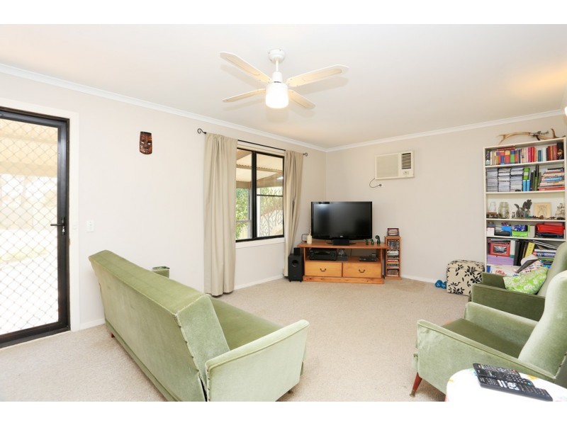 31 Railway Tce, Freeling SA 5372