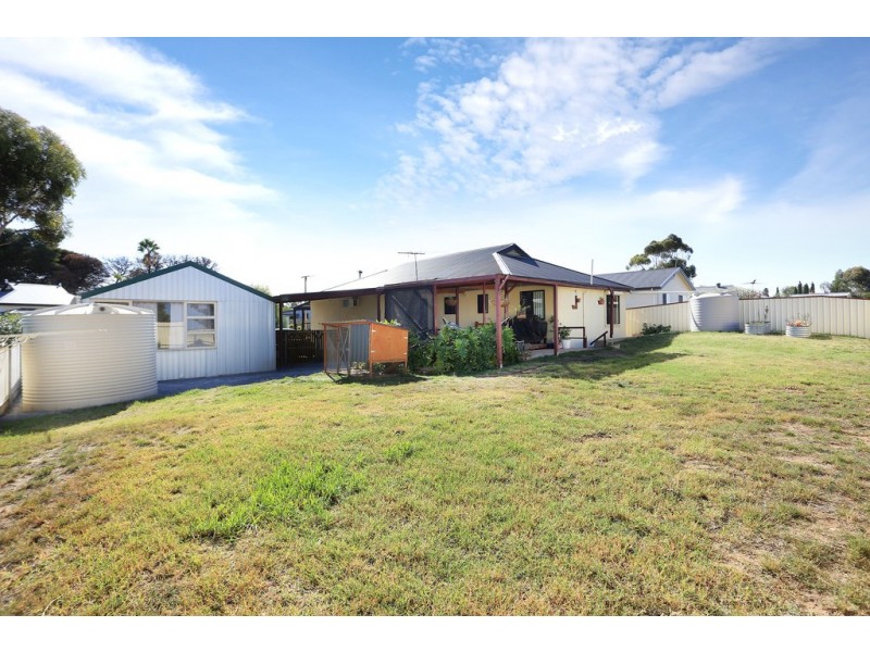 31 Railway Tce, Freeling SA 5372