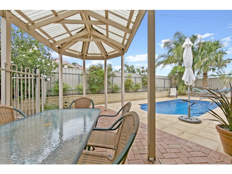 2 Creedon Close, Evanston Park SA 5116