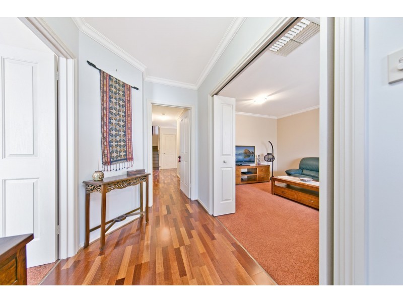 2 Creedon Close, Evanston Park SA 5116