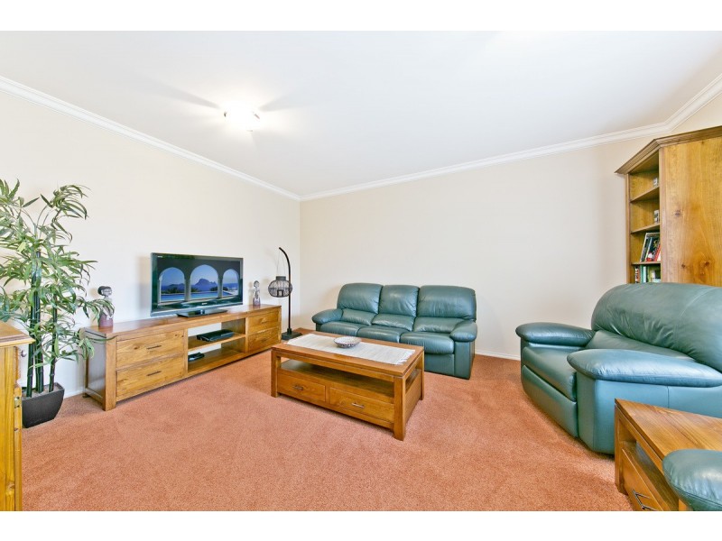 2 Creedon Close, Evanston Park SA 5116