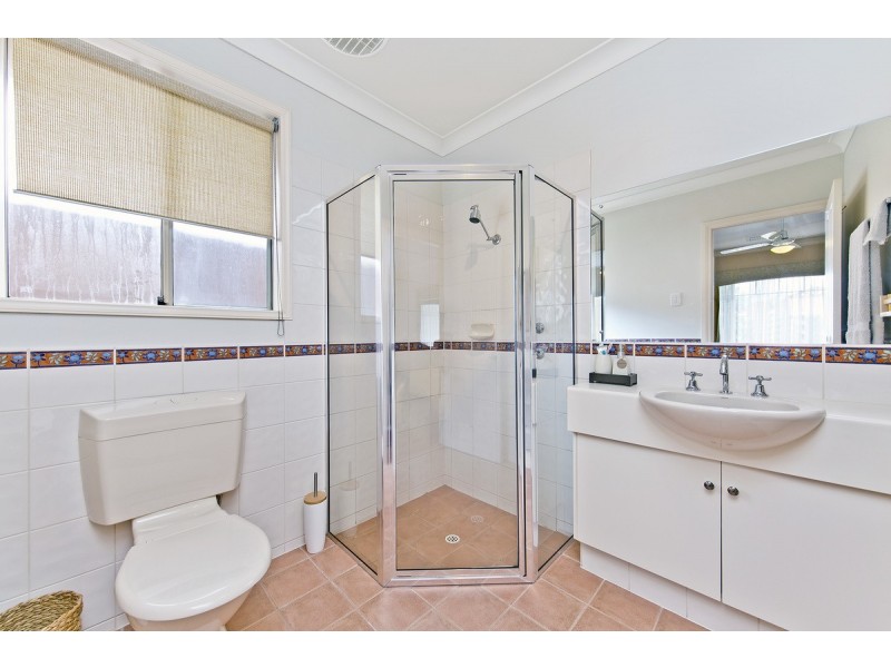 2 Creedon Close, Evanston Park SA 5116