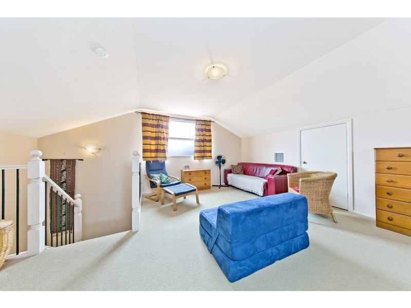 2 Creedon Close, Evanston Park SA 5116