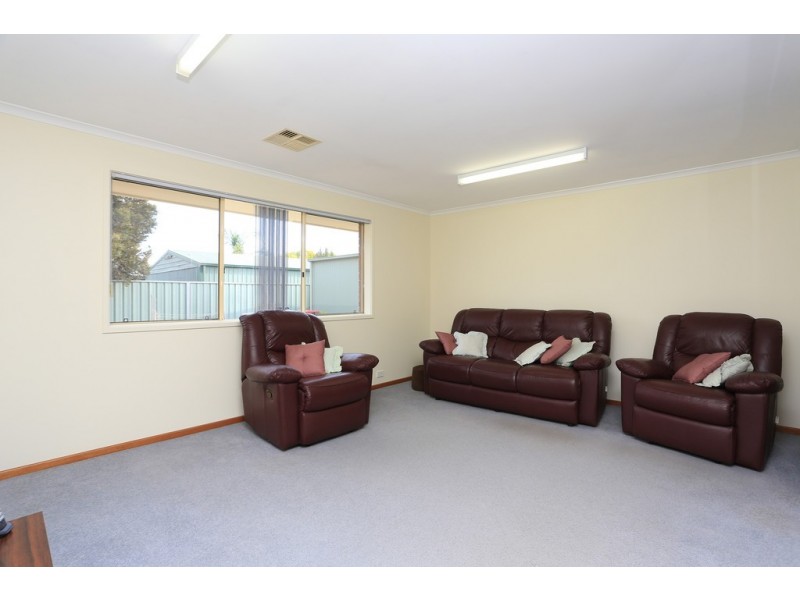 5 Barton Street, Nuriootpa SA 5355