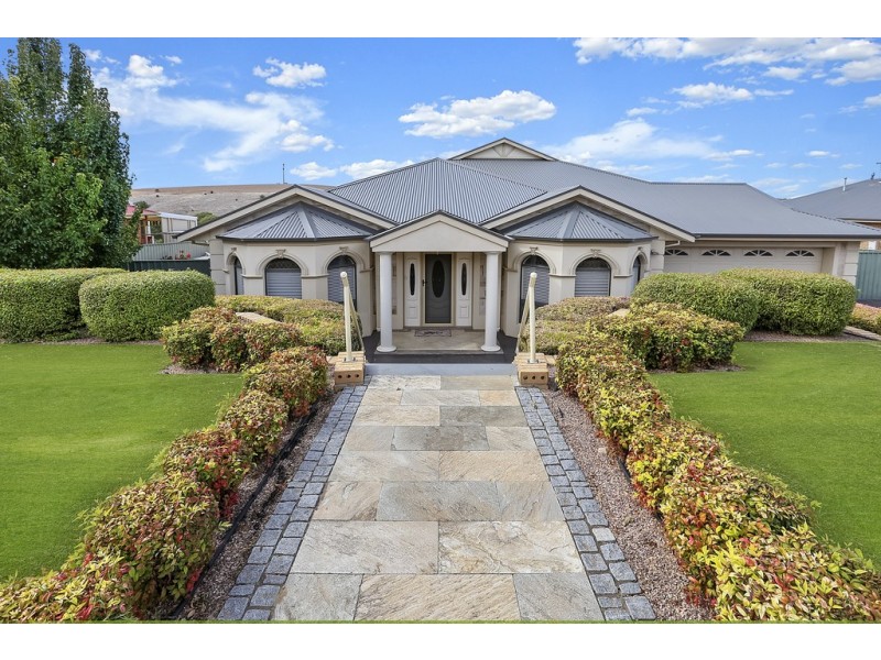 33 Carpentaria Way, Hewett SA 5118