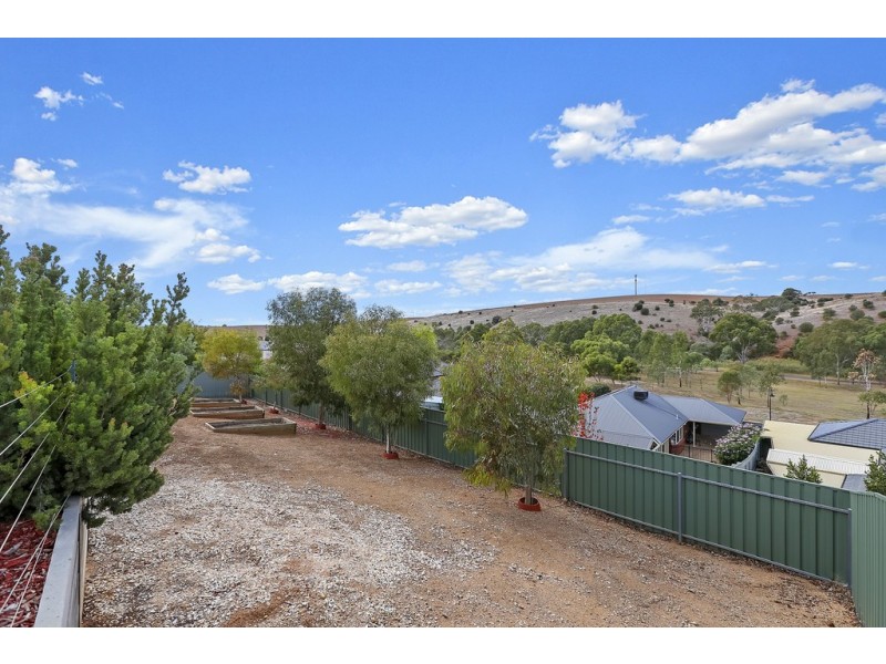 33 Carpentaria Way, Hewett SA 5118