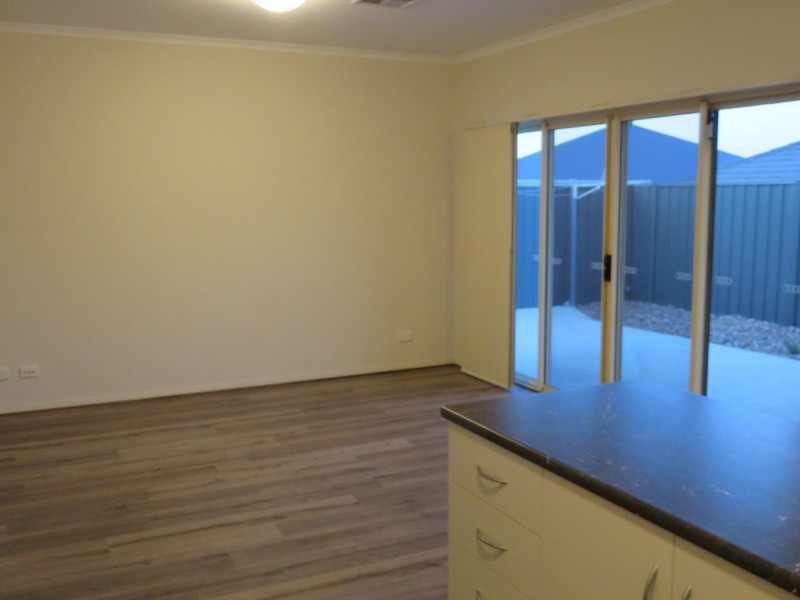 5 Swan Place, Gawler East SA 5118