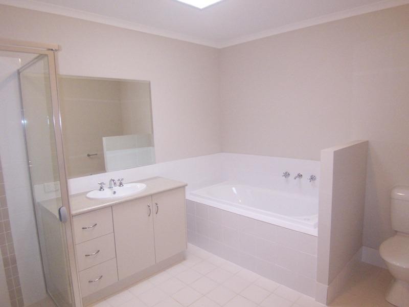 44 Wattlebird Drive, Burton SA 5110