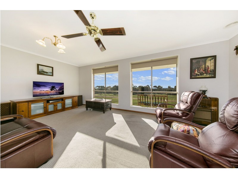 64 Tarca Court, Cockatoo Valley SA 5351