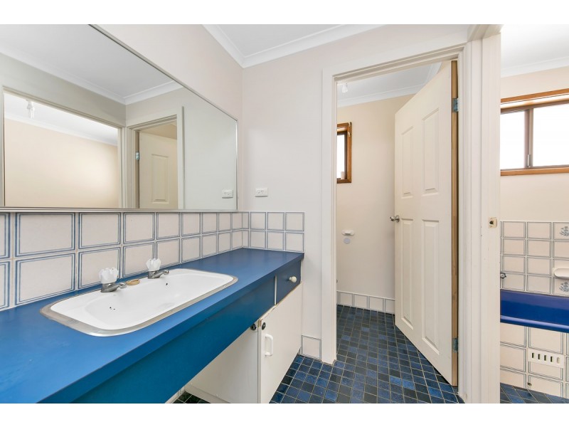 25 Darrell Street, Evanston Park SA 5116