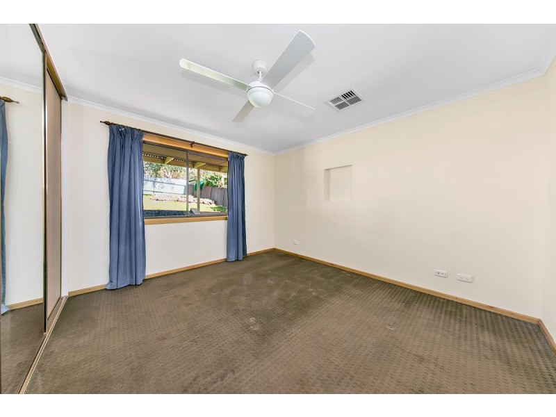 25 Darrell Street, Evanston Park SA 5116