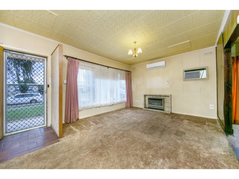 21 Hinsley Road, Smithfield Plains SA 5114