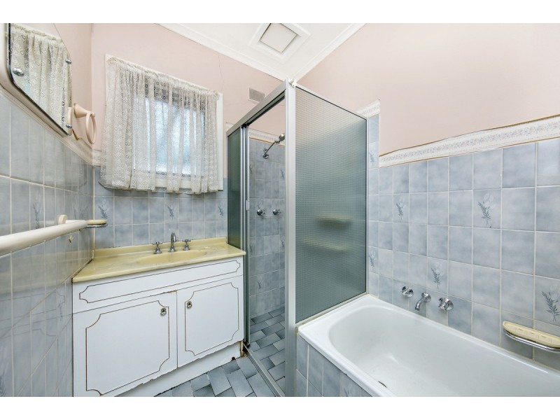 21 Hinsley Road, Smithfield Plains SA 5114