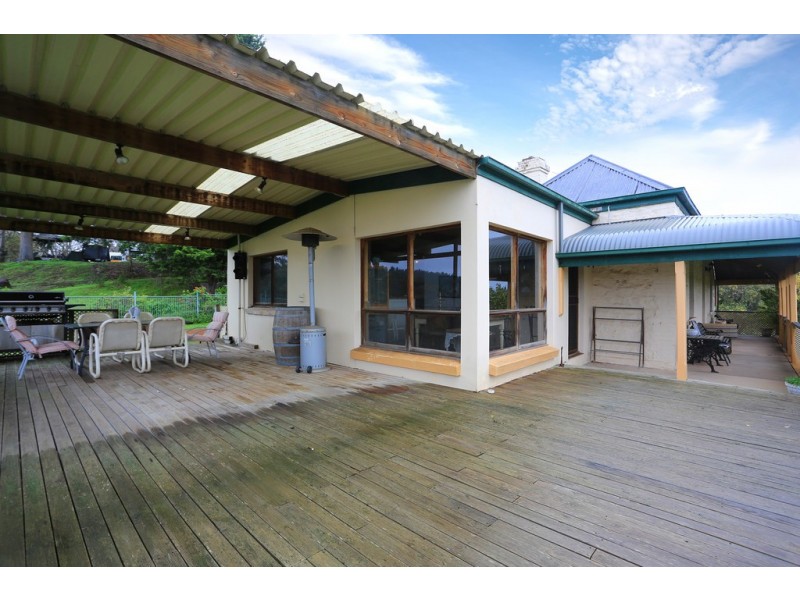 Lot 144 Whiteman Road/Pine Vale Drive, Williamstown SA 5351