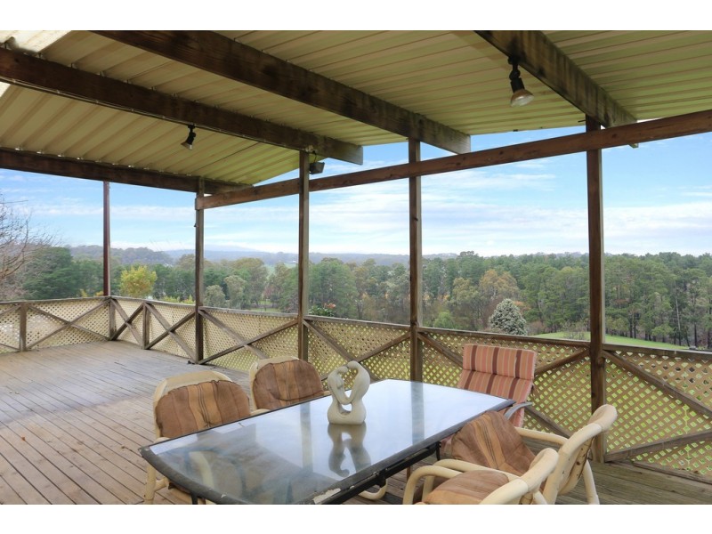 Lot 144 Whiteman Road/Pine Vale Drive, Williamstown SA 5351
