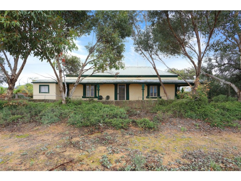 689 Australia Plains Road, Eudunda SA 5374