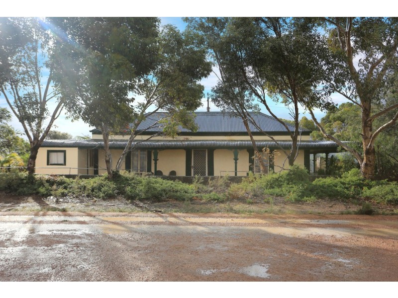 689 Australia Plains Road, Eudunda SA 5374