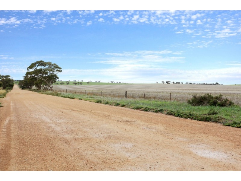 689 Australia Plains Road, Eudunda SA 5374
