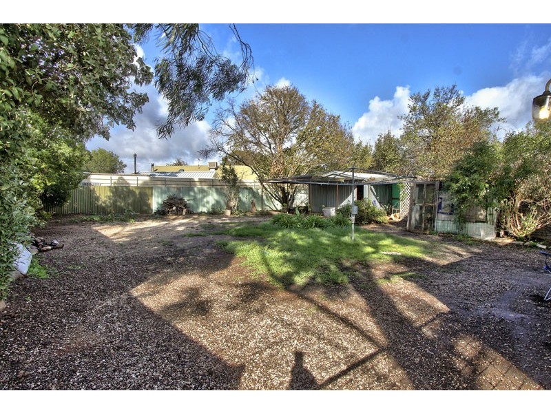 6 Queen Street, Kapunda SA 5373