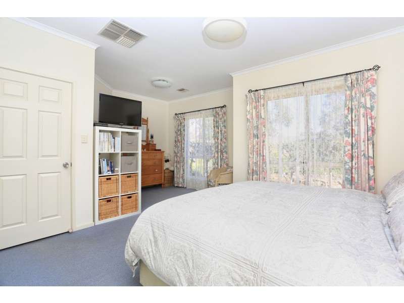 11 Ninnes Grove, Angaston SA 5353