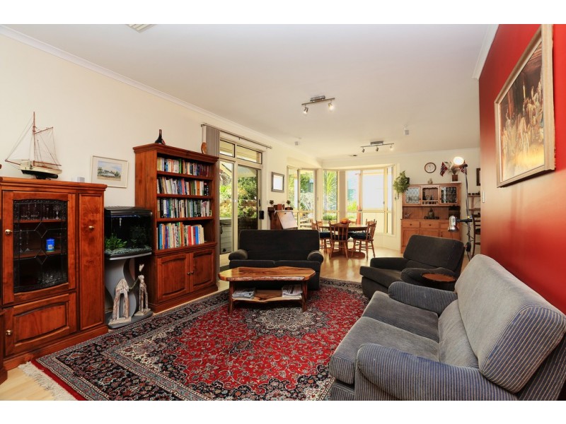 11 Ninnes Grove, Angaston SA 5353