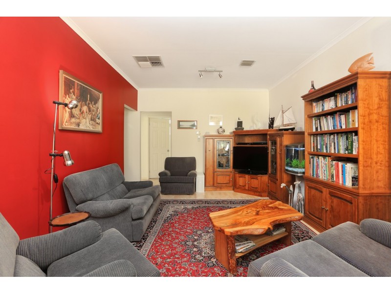 11 Ninnes Grove, Angaston SA 5353