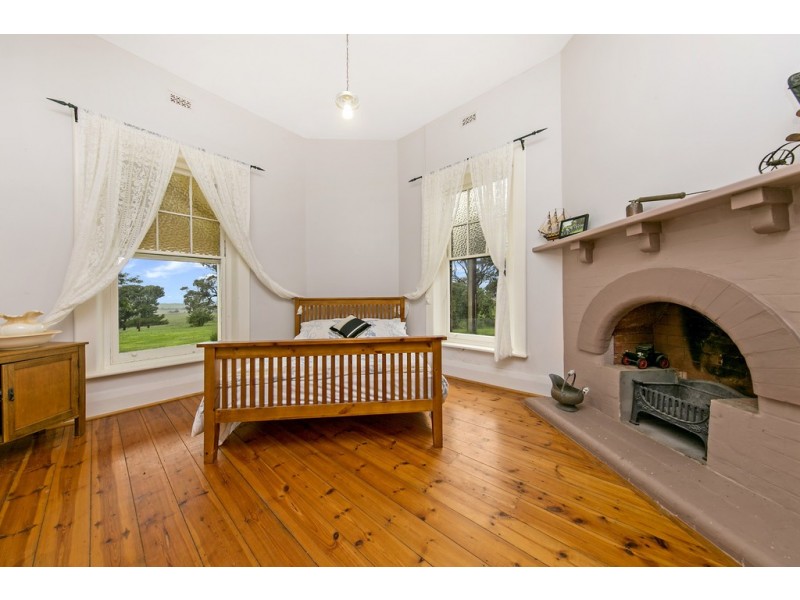 557 Days Hill Road via Salter Springs, Tarlee SA 5411