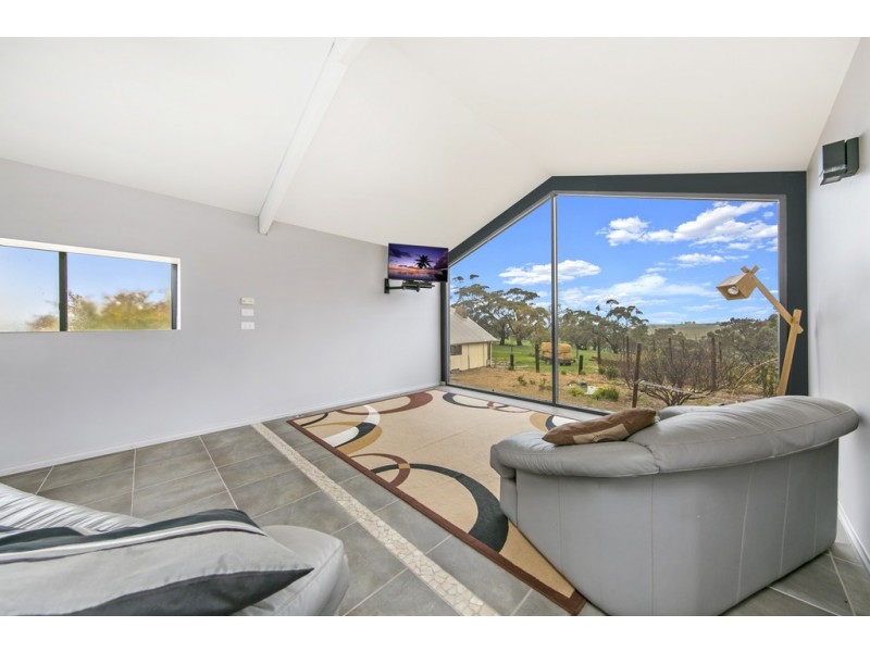557 Days Hill Road via Salter Springs, Tarlee SA 5411
