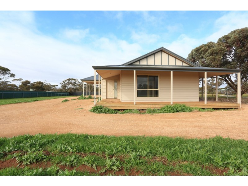 7 William Street, Sedan SA 5353