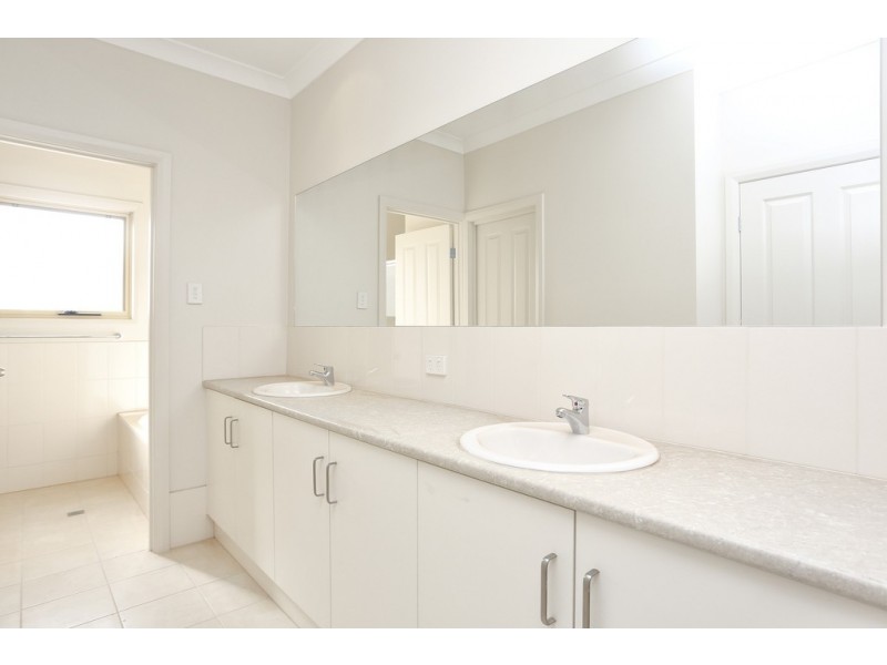 7 William Street, Sedan SA 5353