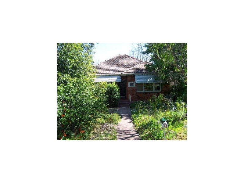 28 Raymond Street, Mount Pleasant WA 6153