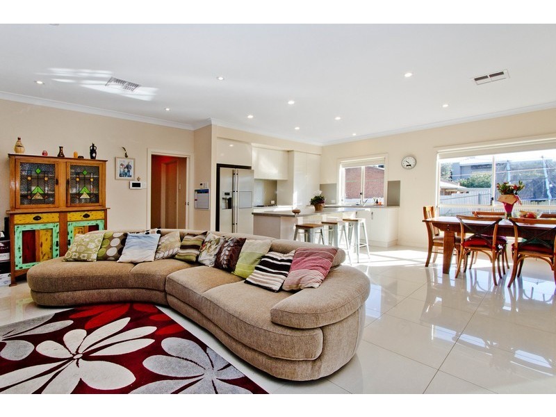 15 Derwent Avenue, Magill SA 5072