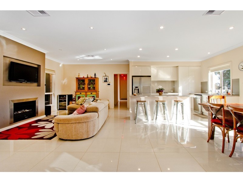 15 Derwent Avenue, Magill SA 5072
