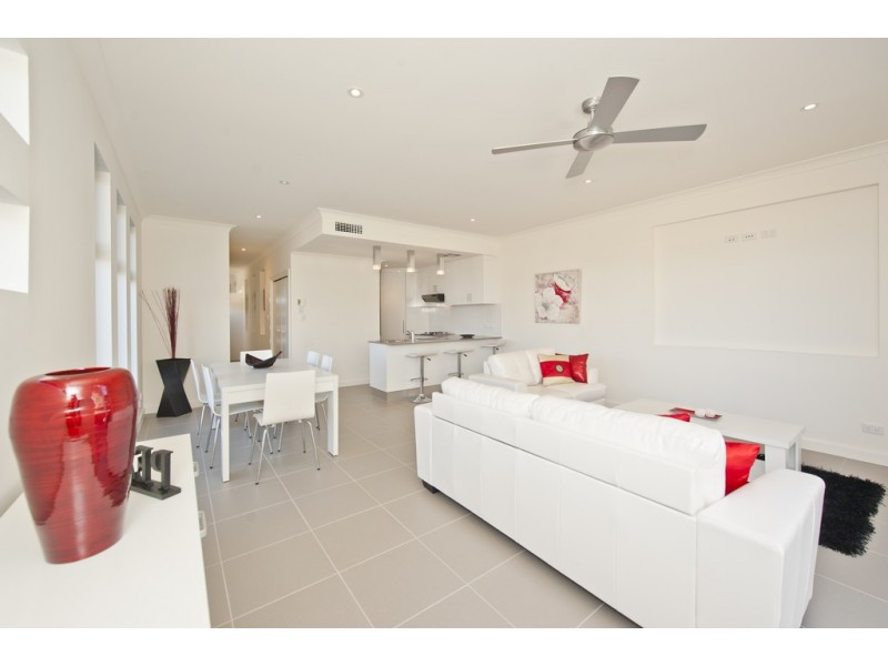 84A-86B Cascades Drive, Mawson Lakes SA 5095