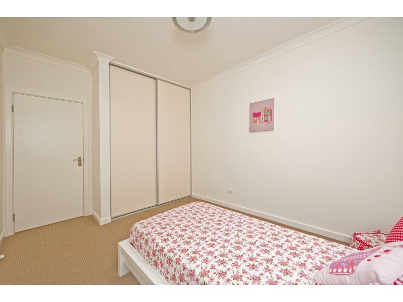 84A-86B Cascades Drive, Mawson Lakes SA 5095