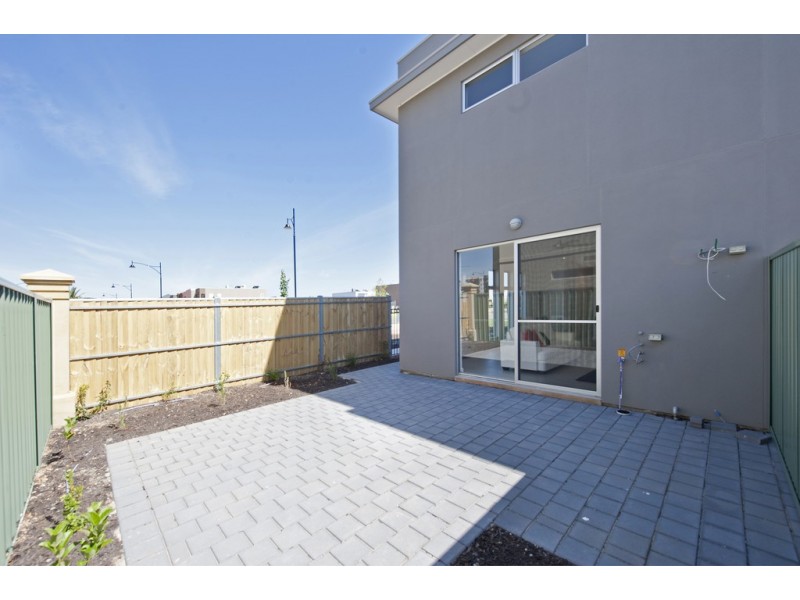 84A-86B Cascades Drive, Mawson Lakes SA 5095