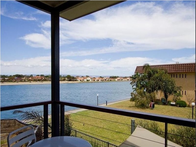 16/74 Military Road, Tennyson SA 5022