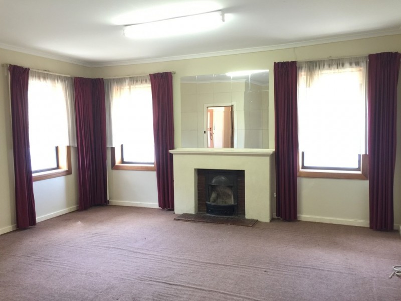 33 Kitchener Street, Kilburn SA 5084