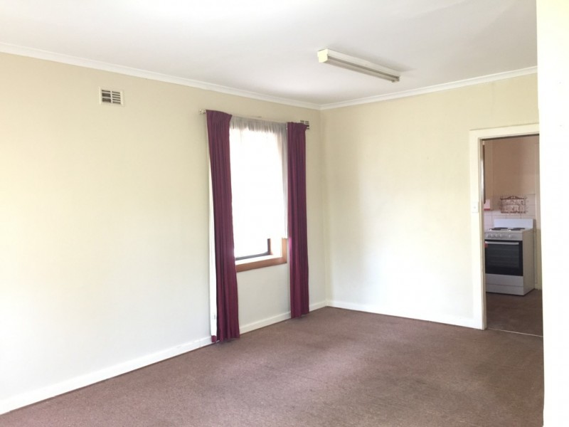 33 Kitchener Street, Kilburn SA 5084