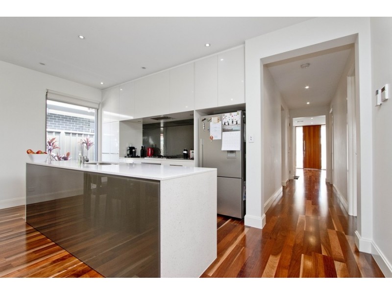 12 Vasileff Road, Fulham Gardens SA 5024