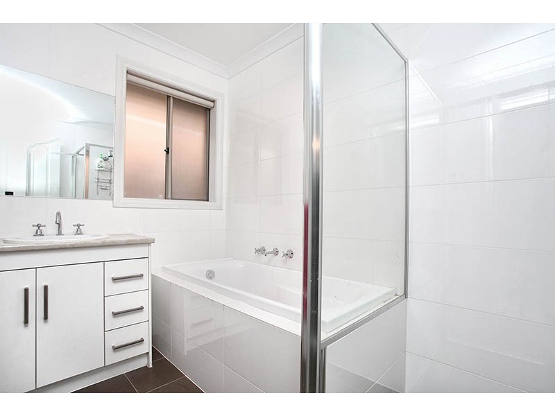 6 Melvina Road, Paralowie SA 5108