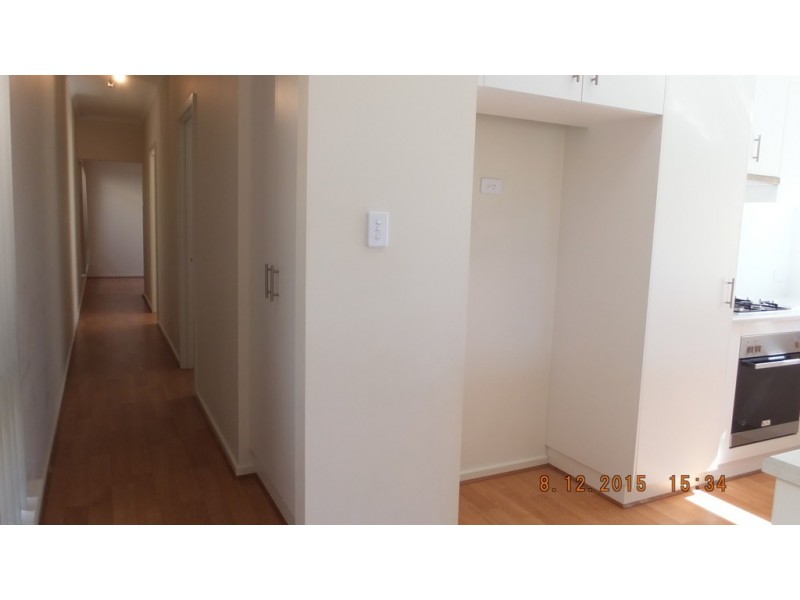 24A Melrose Avenue, Clearview SA 5085