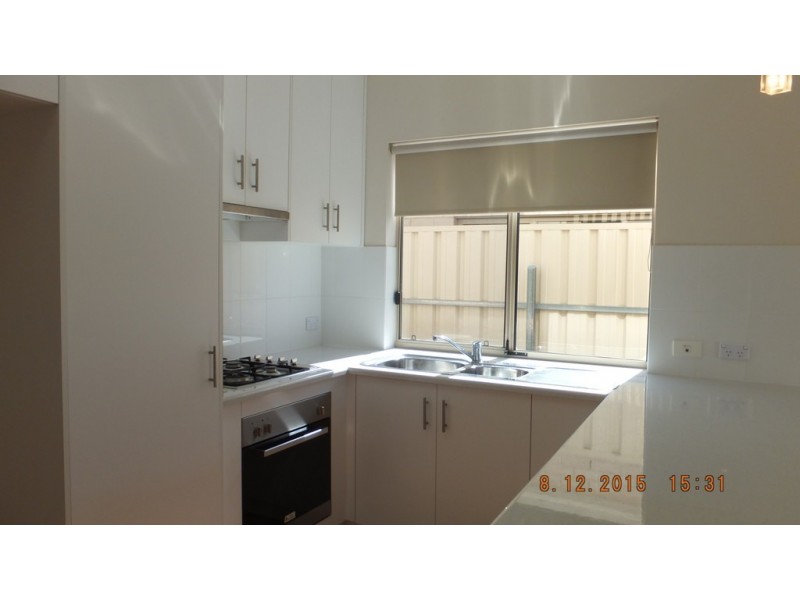 24A Melrose Avenue, Clearview SA 5085