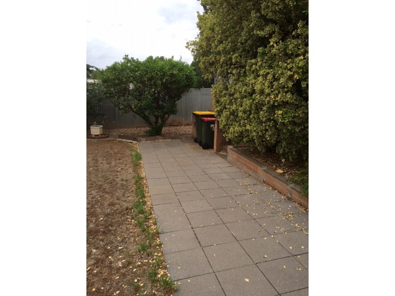 30 Pamela Drive, Para Hills SA 5096