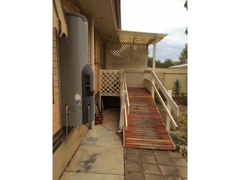 30 Pamela Drive, Para Hills SA 5096