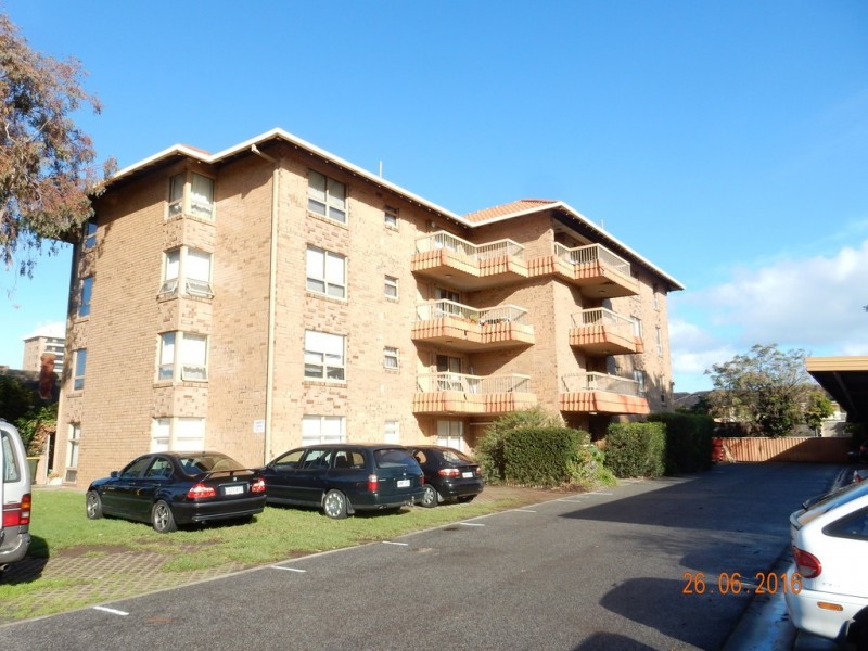 9/21 Sturt Street, Glenelg North SA 5045