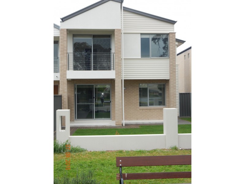 2-11 Aroona Place, Glenelg North SA 5045