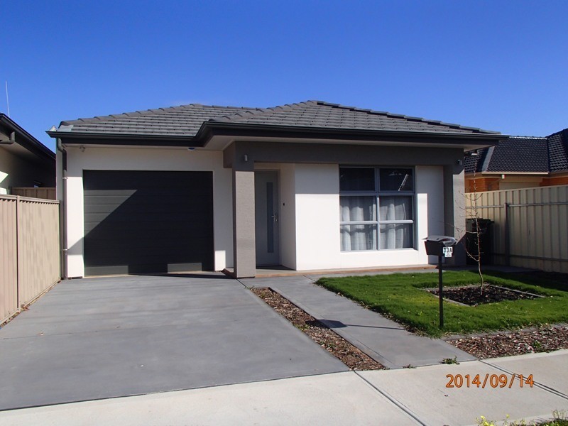 33A Angley Avenue, Findon SA 5023