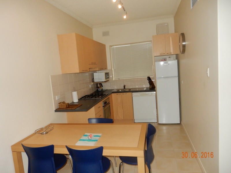 21/33 North Esplanade, Glenelg North SA 5045