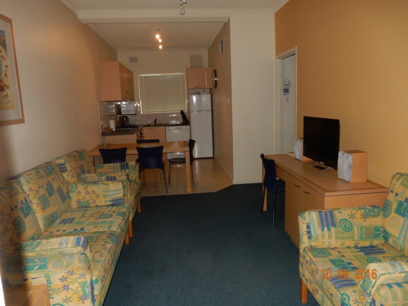 21/33 North Esplanade, Glenelg North SA 5045